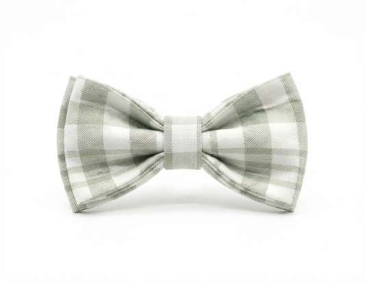 Green Lattice Bow Tie