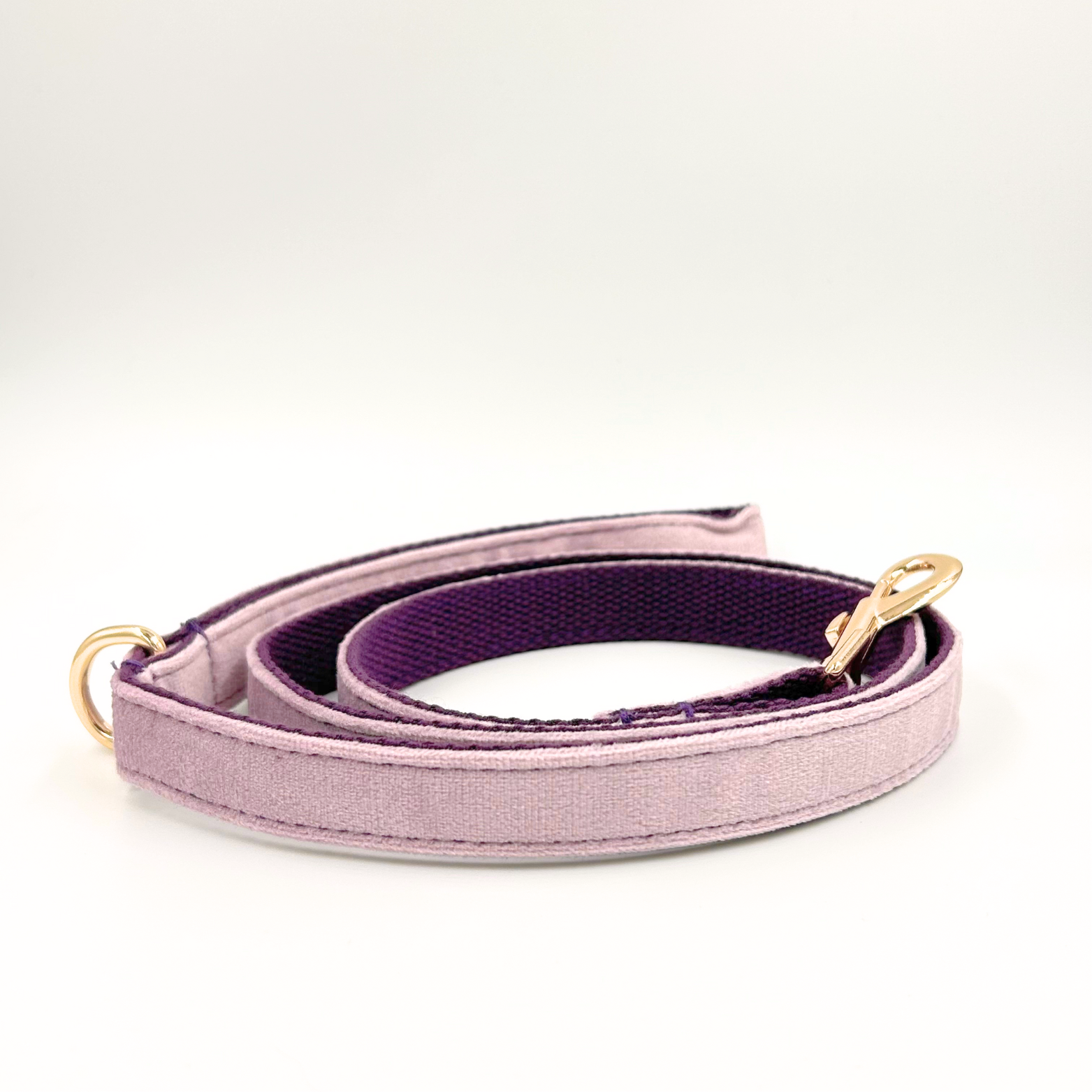 Lilac velvet lead - length 120cm